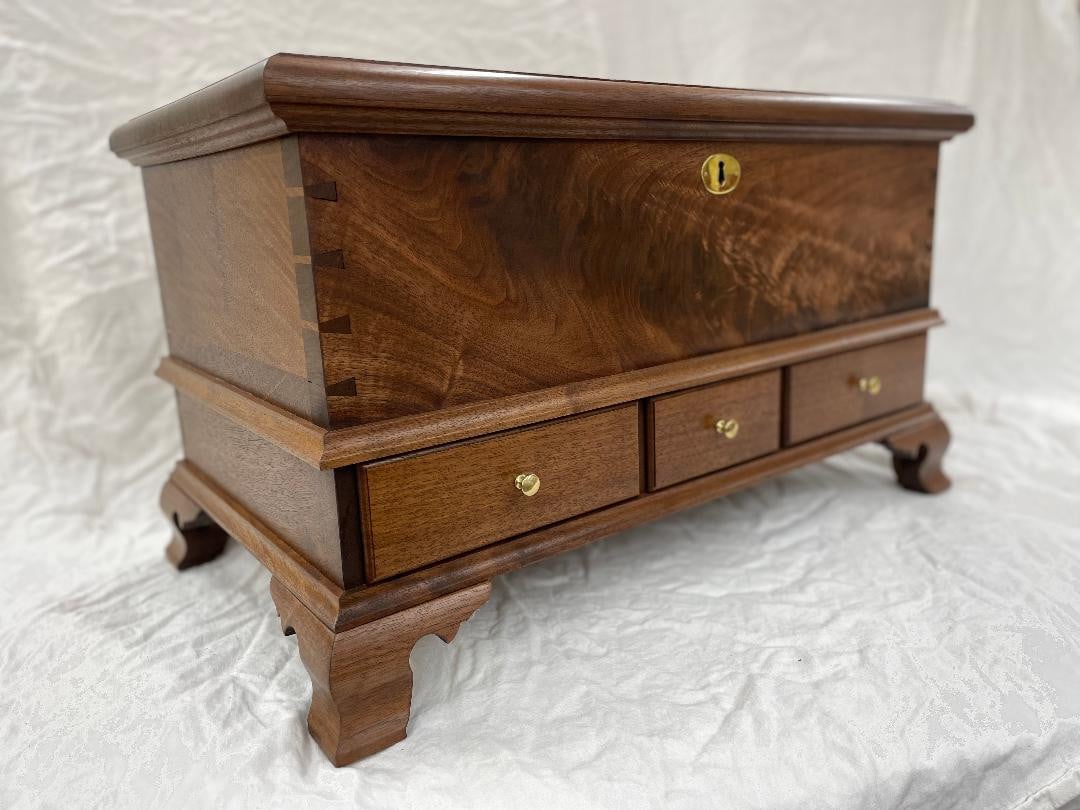 Miniature Chest — view 1
