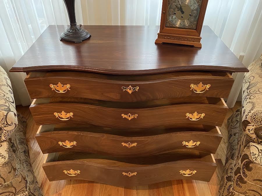 Serpentine Chest — view 0