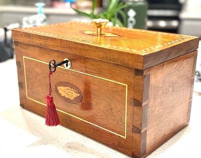 Document Box — view 1