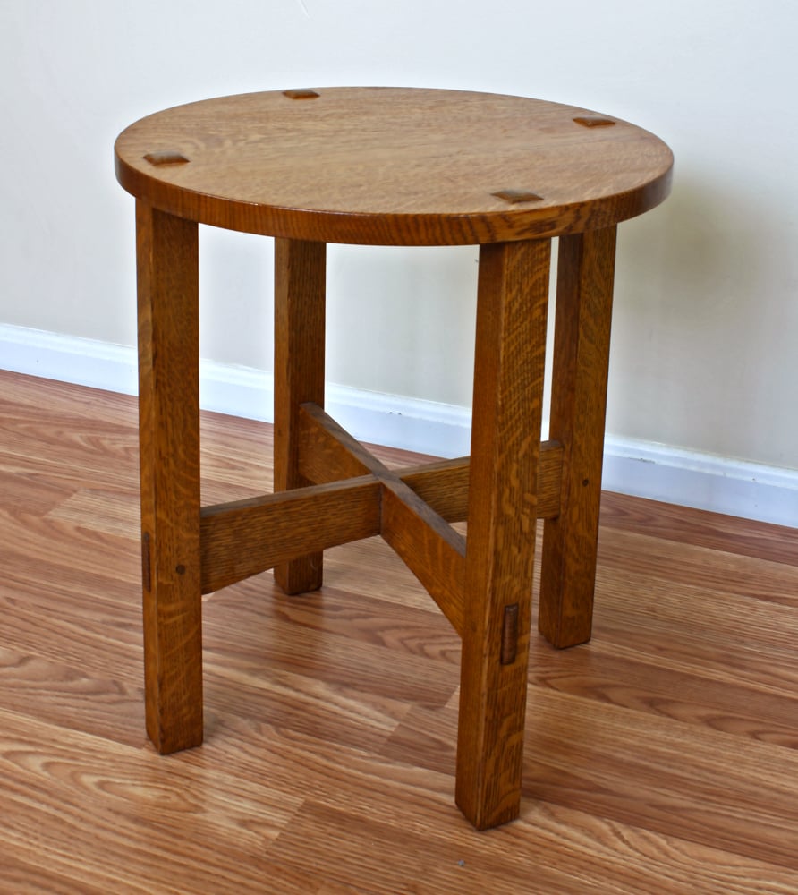 Gus Stickley Tabouret Reproduction