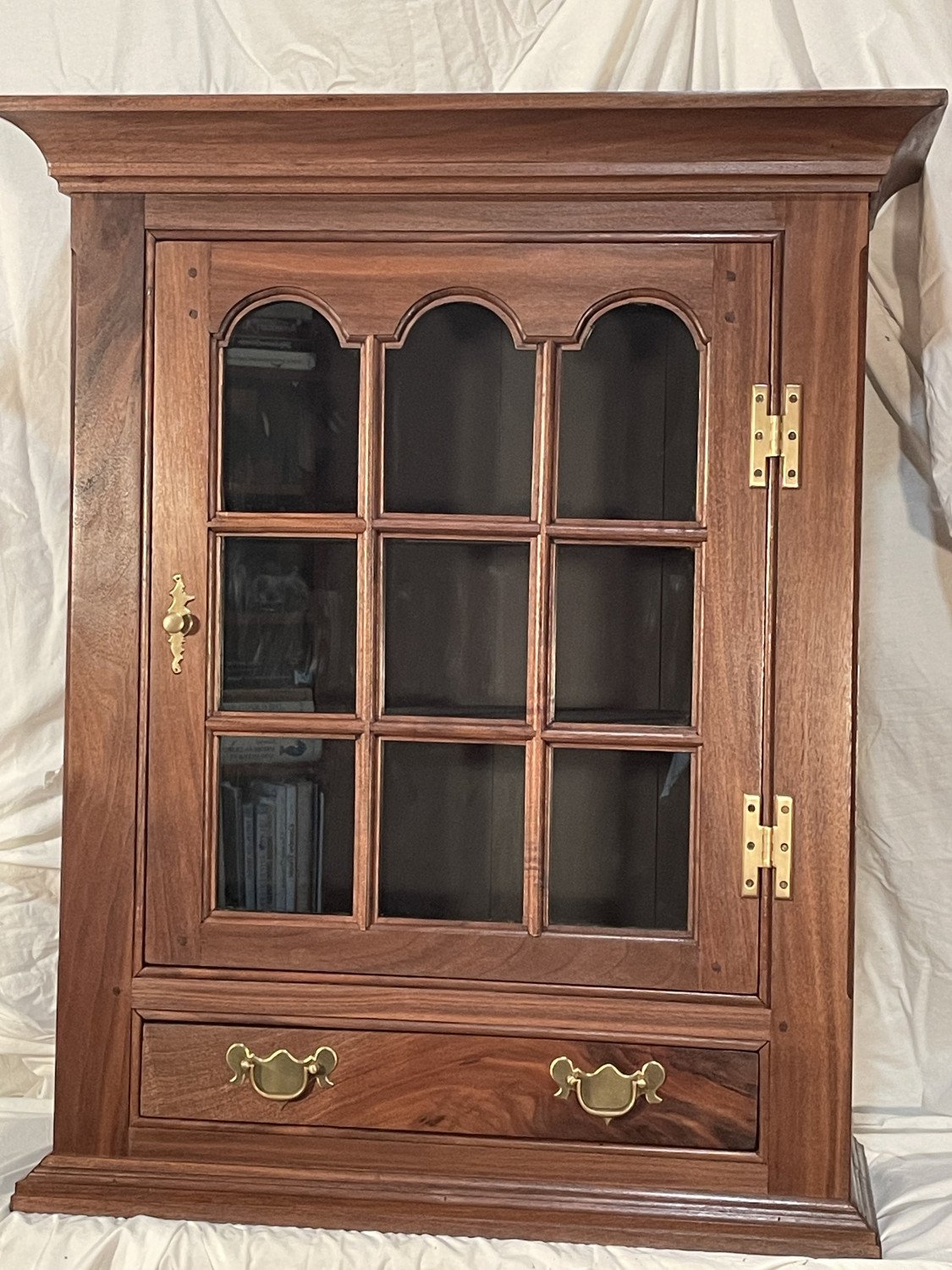 Hanging Cabinet — view 1