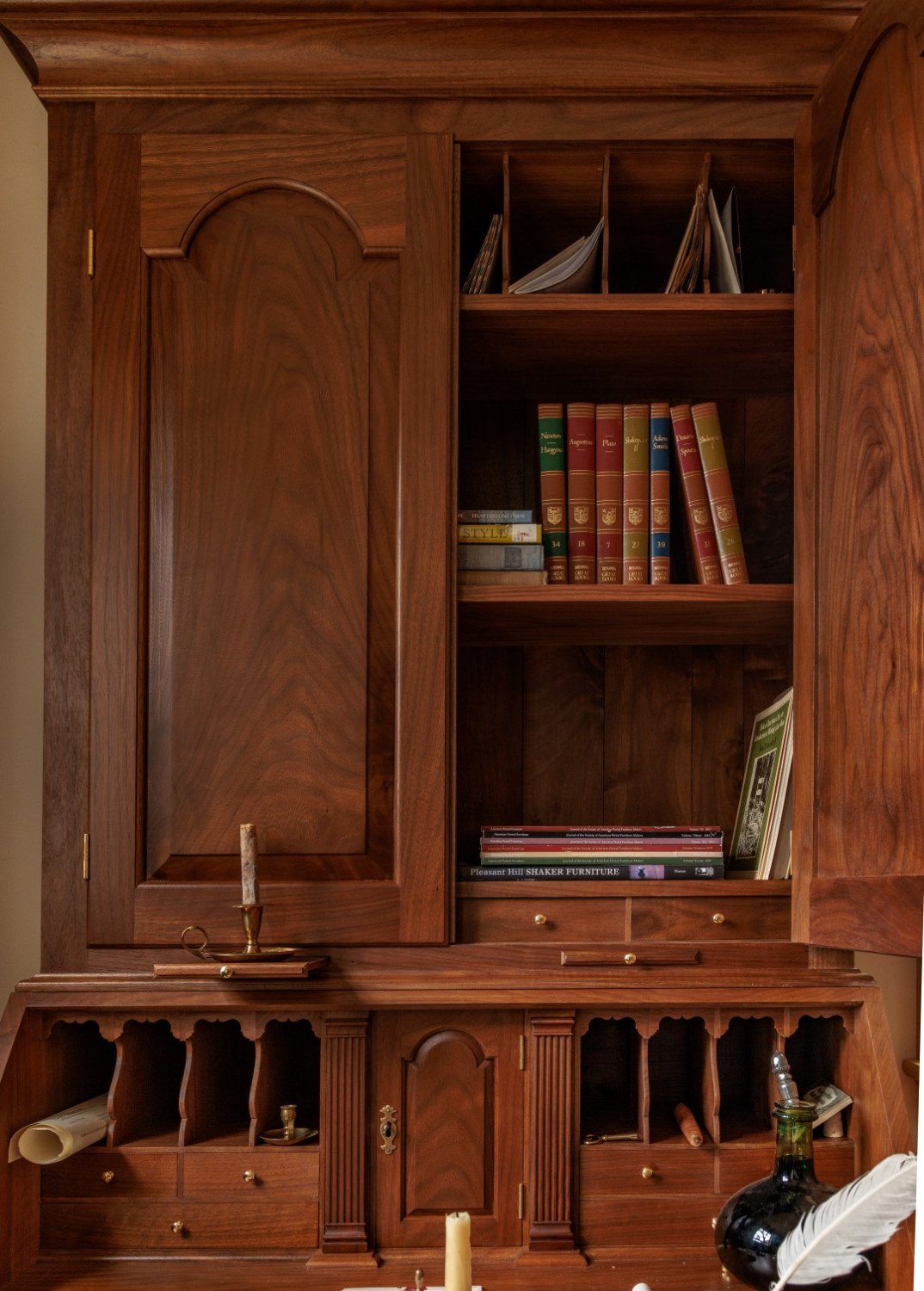 Philadelphia Secretary — view 0