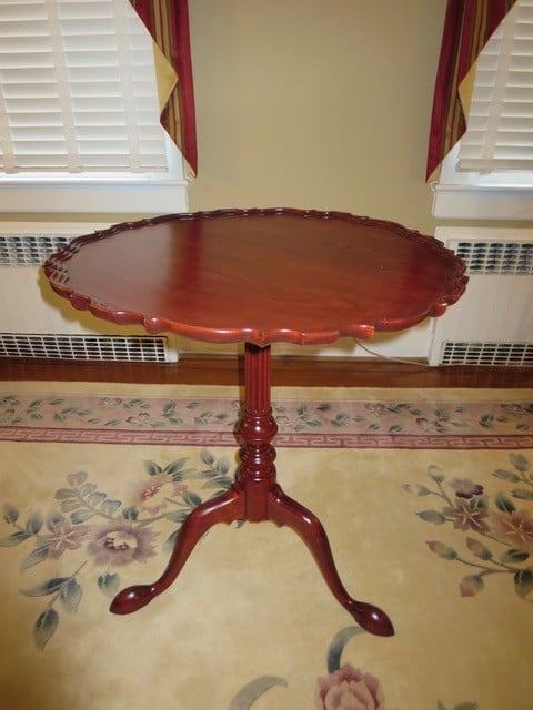 Queen Anne Tea Table by Carl Maples — view 1