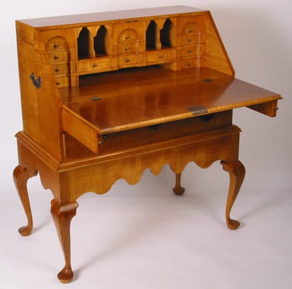 Queen Anne Desk by Ronald Patton — view 1