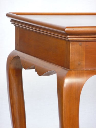 Queen Anne Tea Table by Jeff Snell — view 0