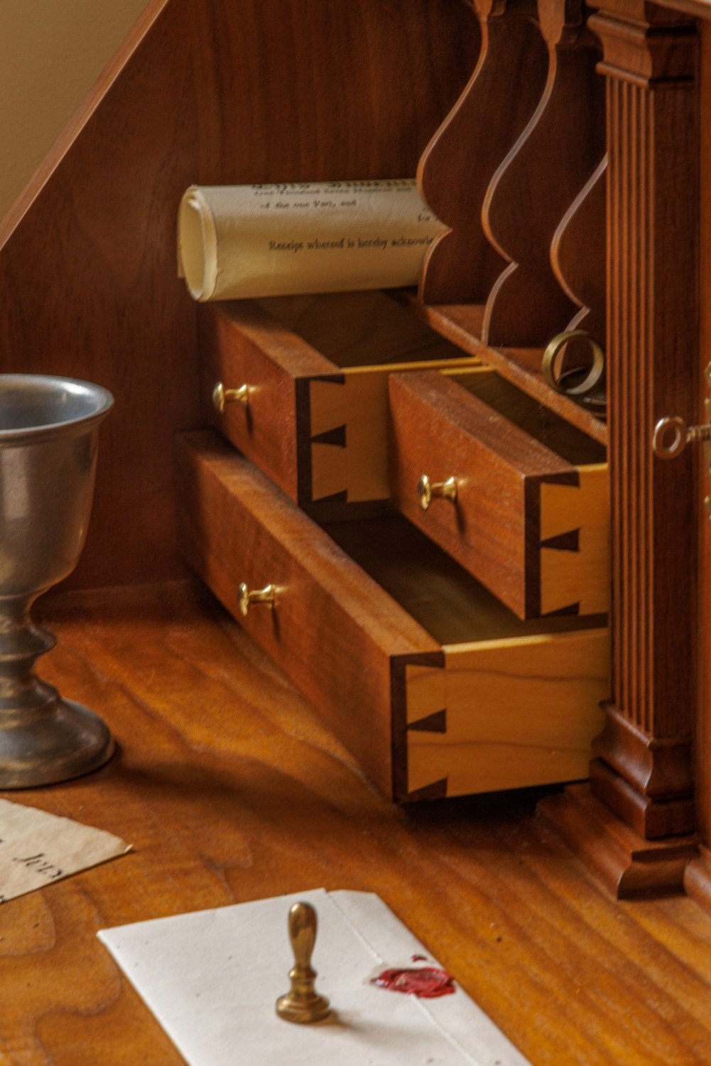 Secretary by Herman Veenendaal — view 0