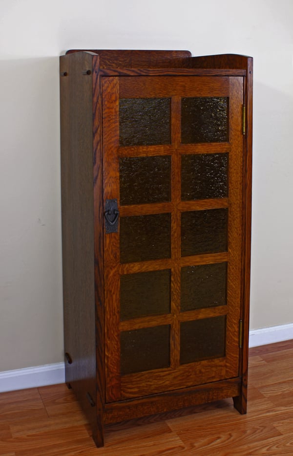 Gustav Stickley No. 70 Music Cabinet Reproduction by Bob Lang