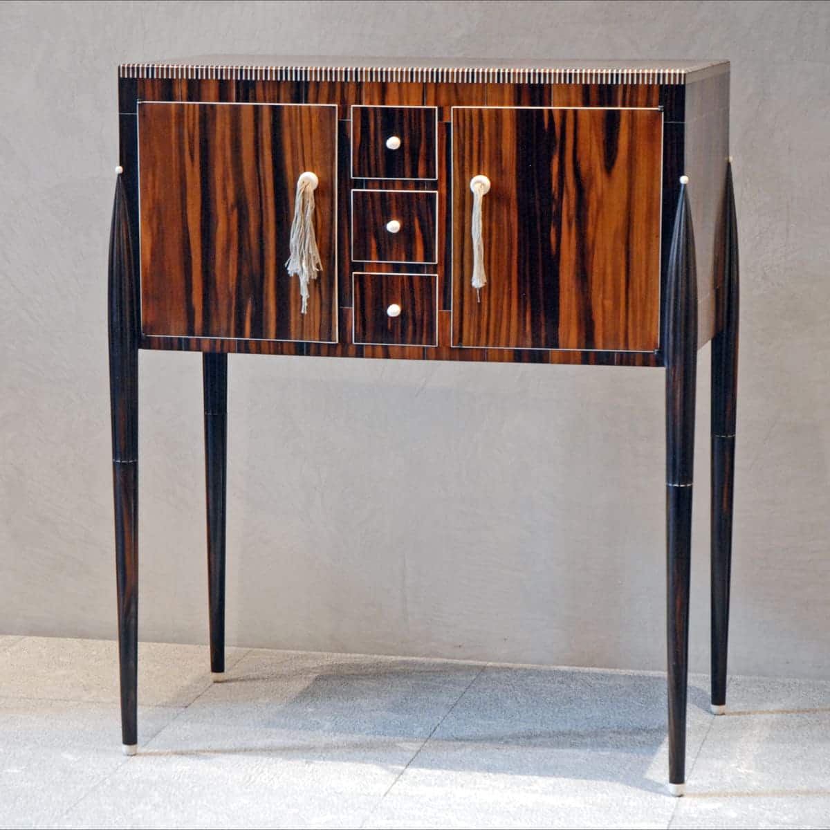 Art Deco emile jacques ruhlmann cabinet
