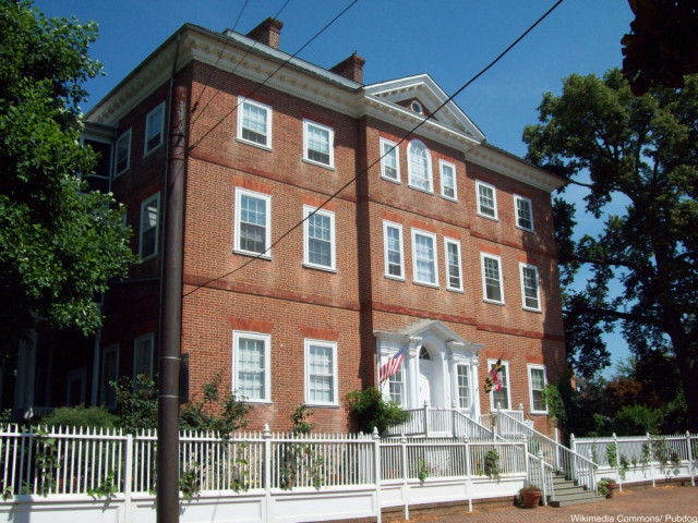 Chase-Lloyd House Museum