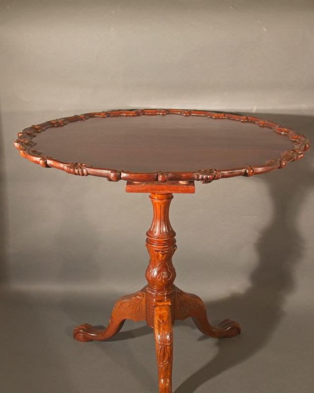Chippendale Table